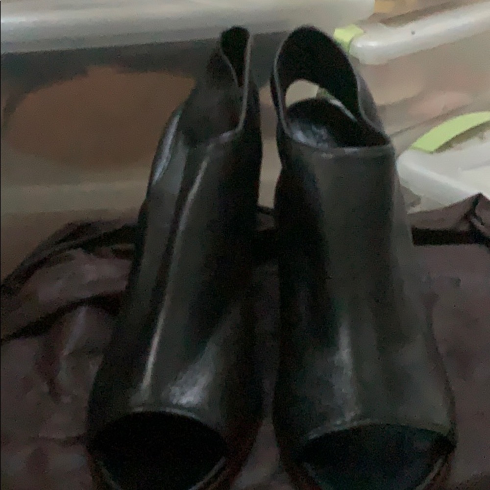 Black heels
